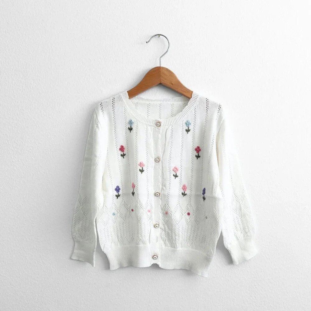 NWT Pretty Girls Long Sleeve Knitted Sweater Boutique Flower Embroidery White 2T